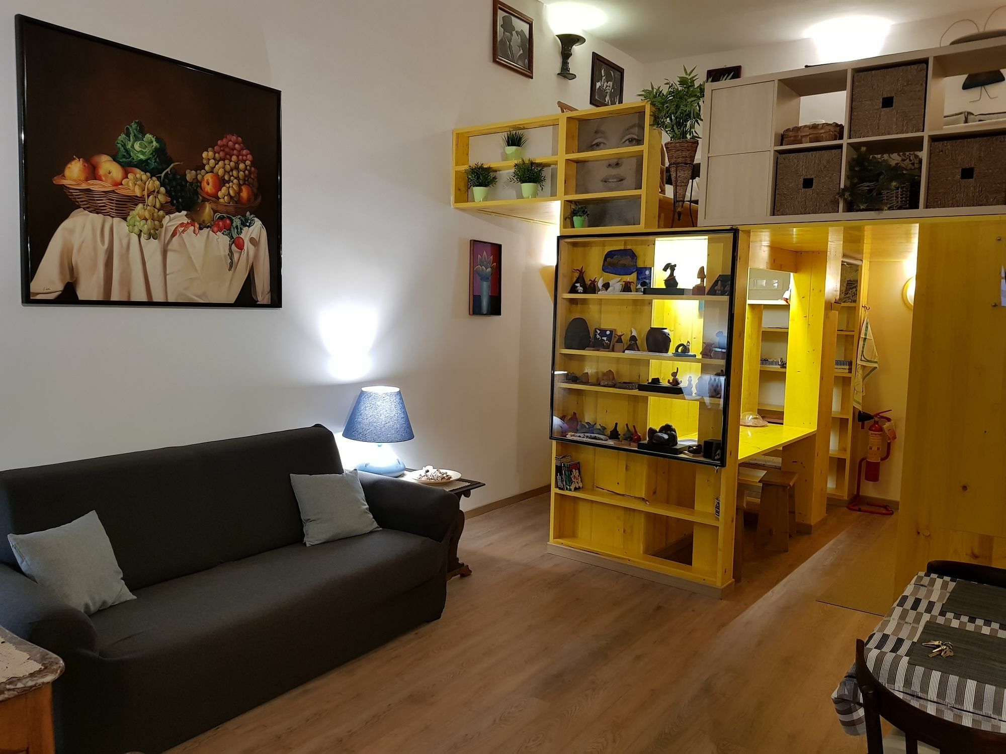 Graziella 27 Apartment Наполи Екстериор снимка