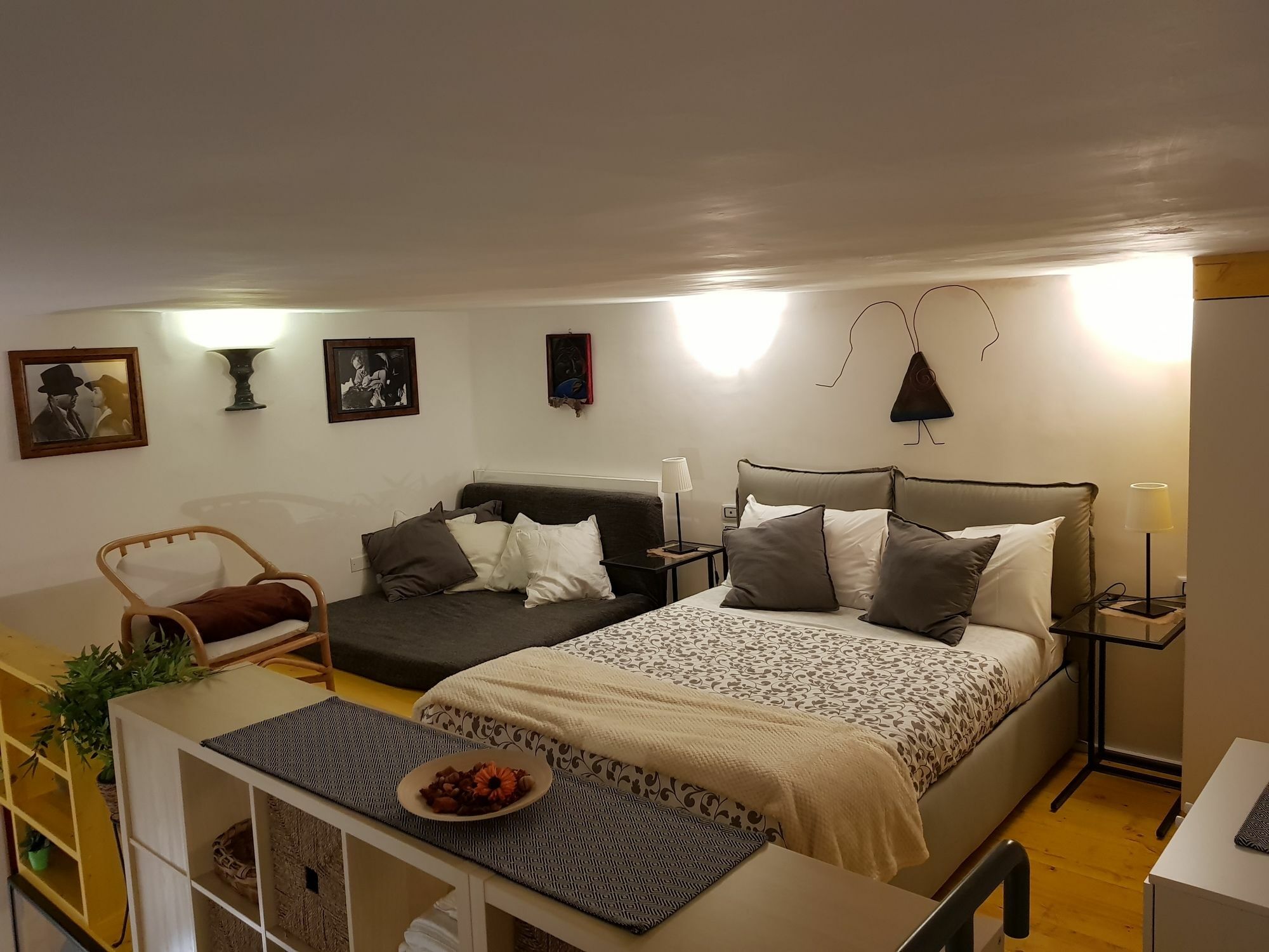 Graziella 27 Apartment Наполи Екстериор снимка