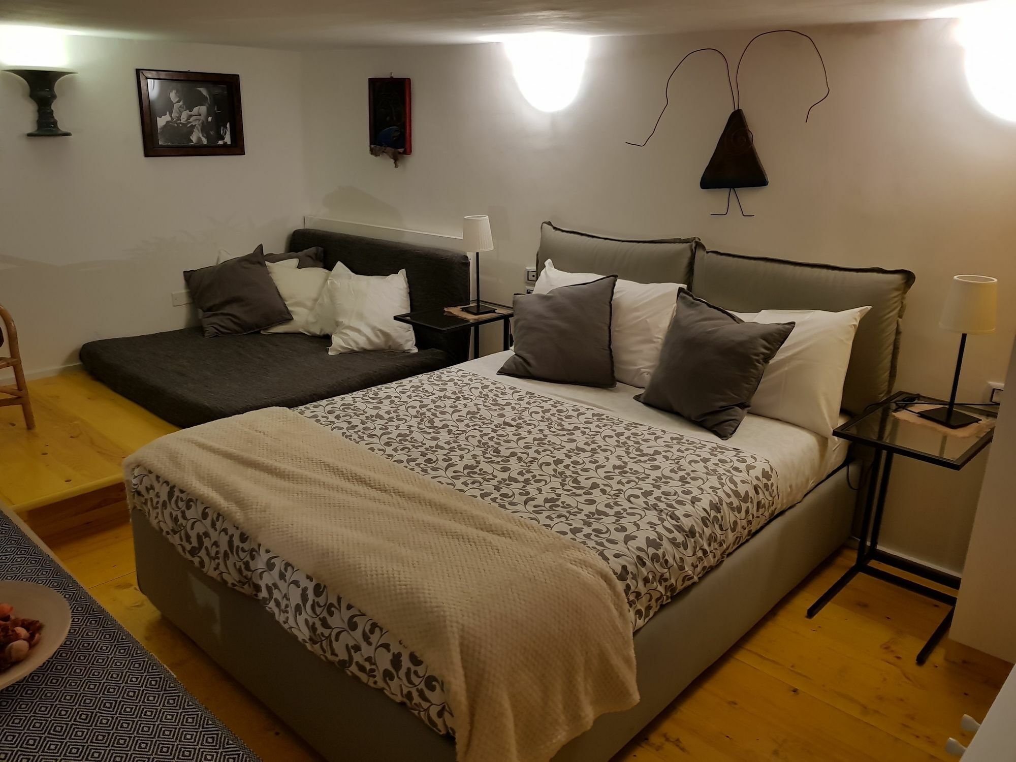 Graziella 27 Apartment Наполи Екстериор снимка
