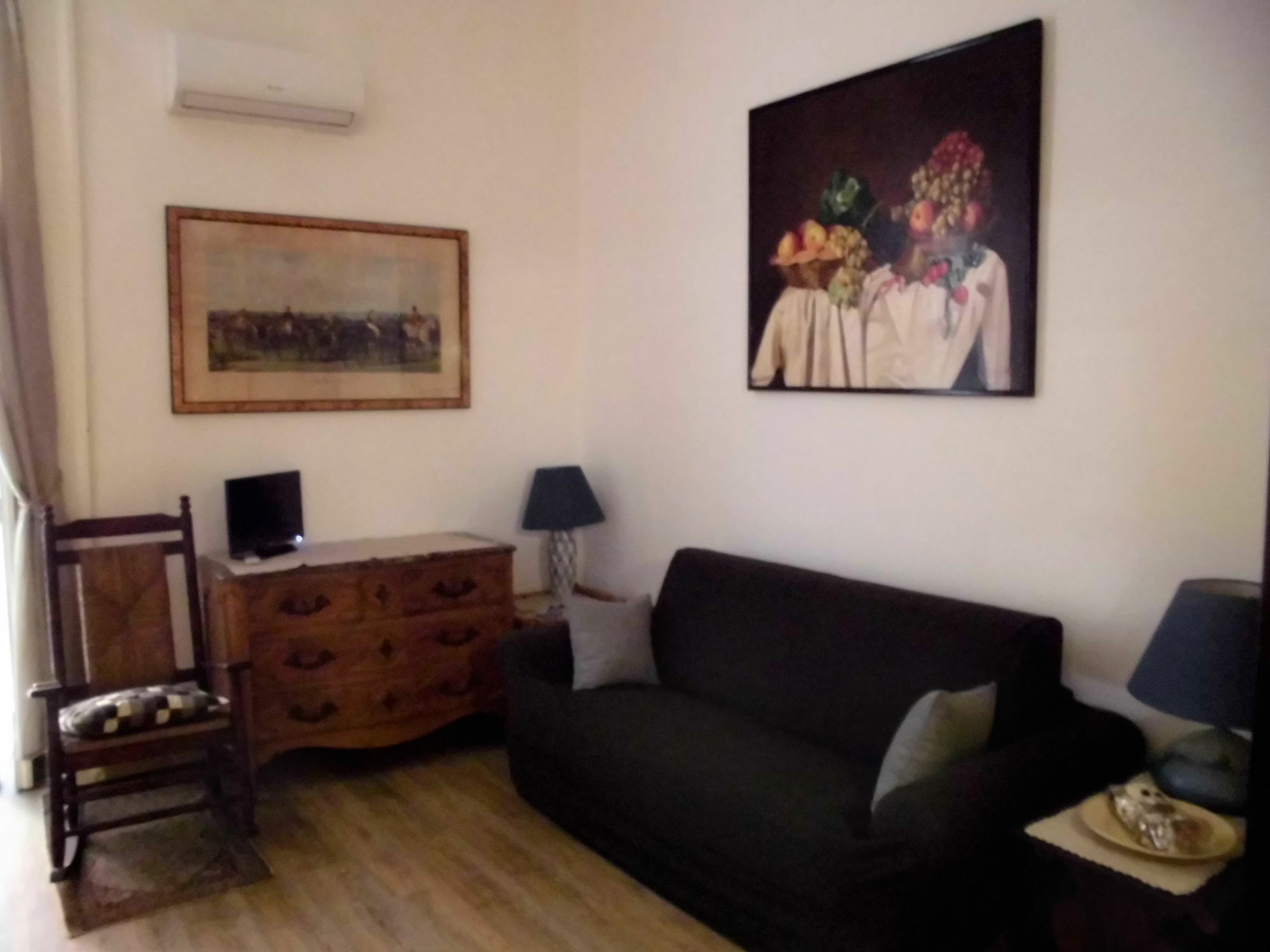 Graziella 27 Apartment Наполи Екстериор снимка