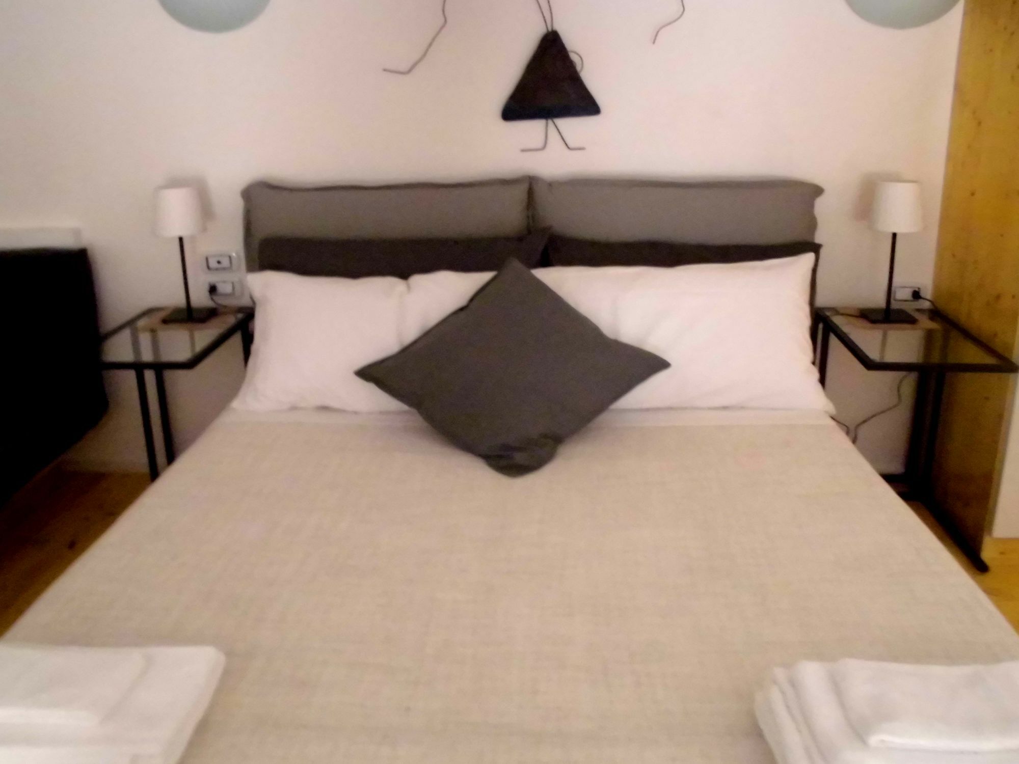 Graziella 27 Apartment Наполи Екстериор снимка