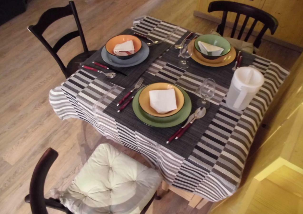 Graziella 27 Apartment Наполи Екстериор снимка