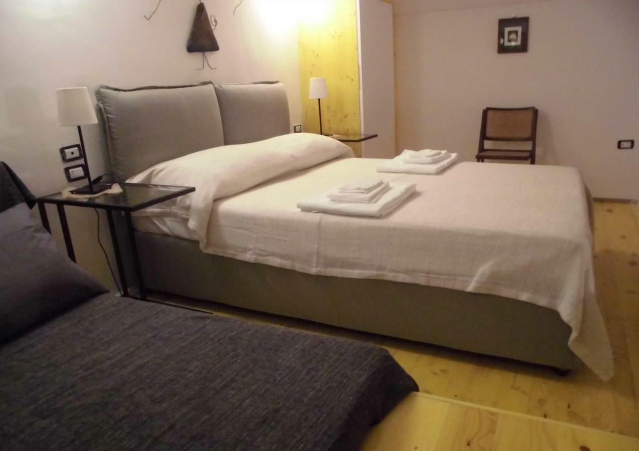 Graziella 27 Apartment Наполи Екстериор снимка